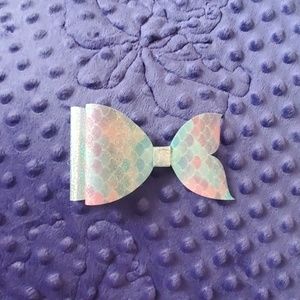 Mermaid Tail Bow